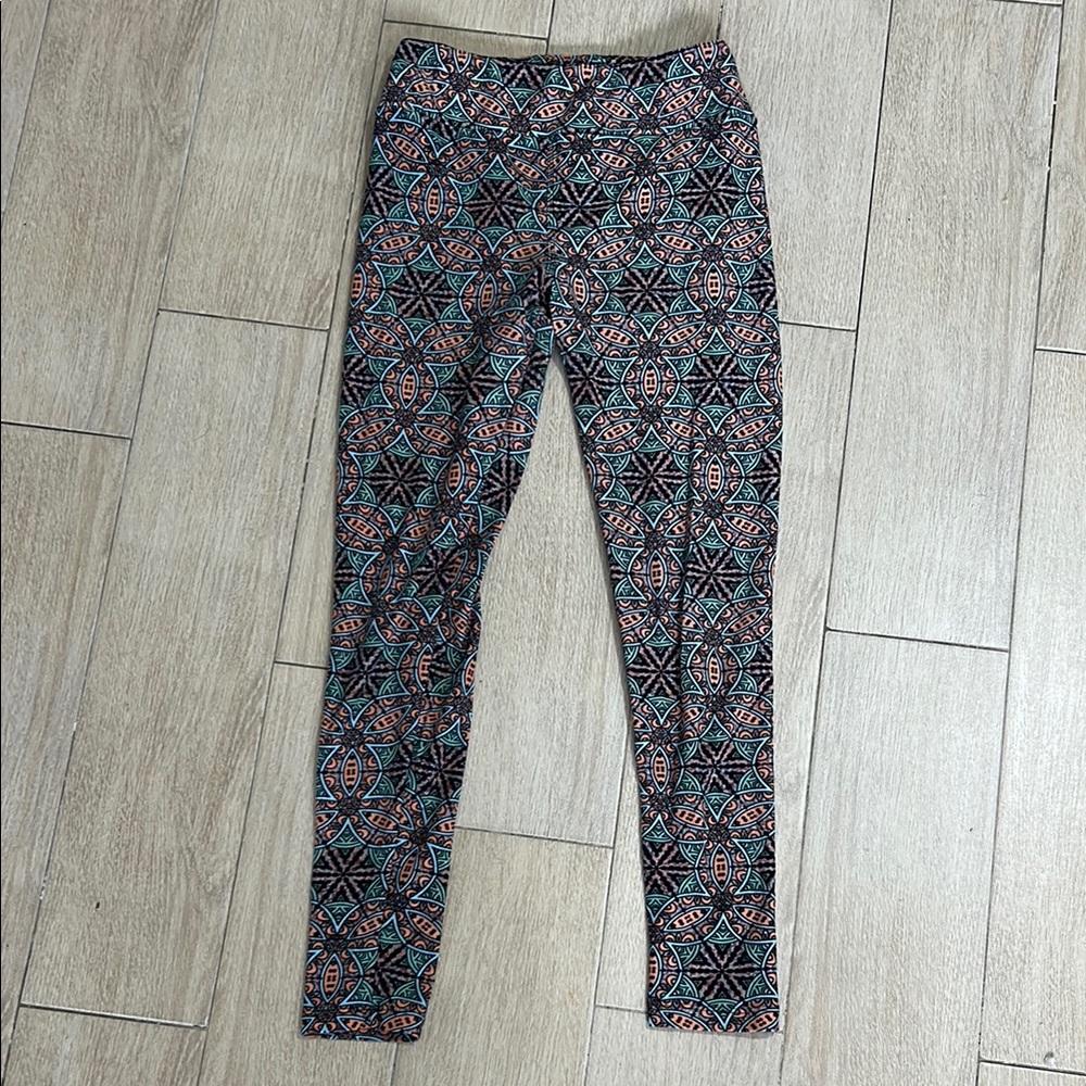 LuLaRoe OS Geometric Patterned Leggings - Black, Blue, Orange - Picture 2 of 5